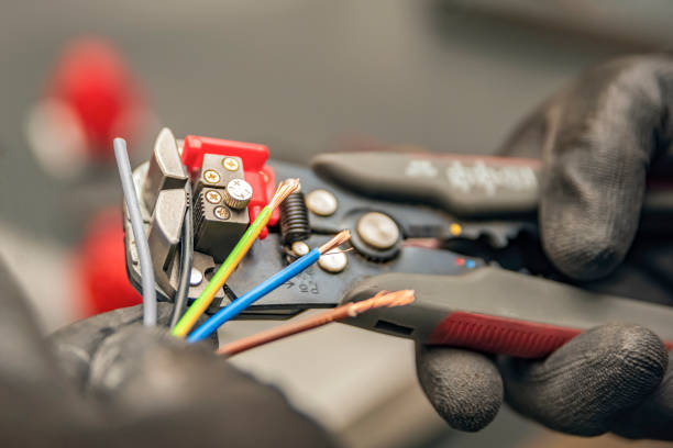 Best Circuit Breaker Repair  in Middleburg, PA
